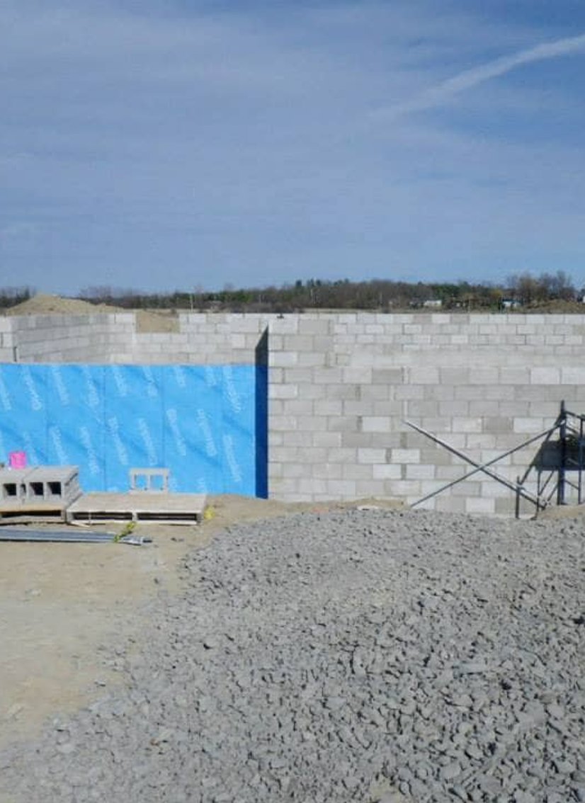 Block foundation wall at Doran Creek
